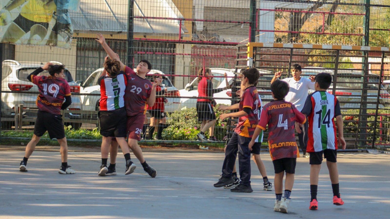 Carmela Silva Donoso ganó la fase comunal del Balonmano Sub 14