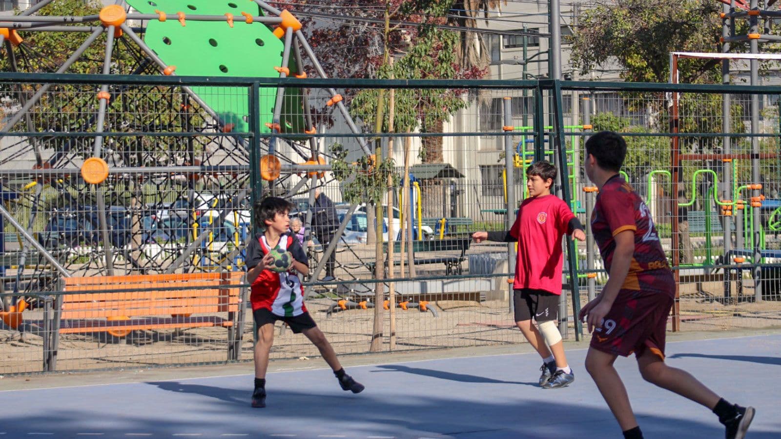 Carmela Silva Donoso ganó la fase comunal del Balonmano Sub 14