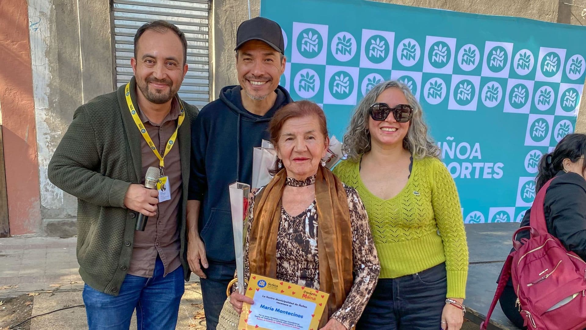 Ñuñoa festejó el Día de la Madre con dos celebraciones