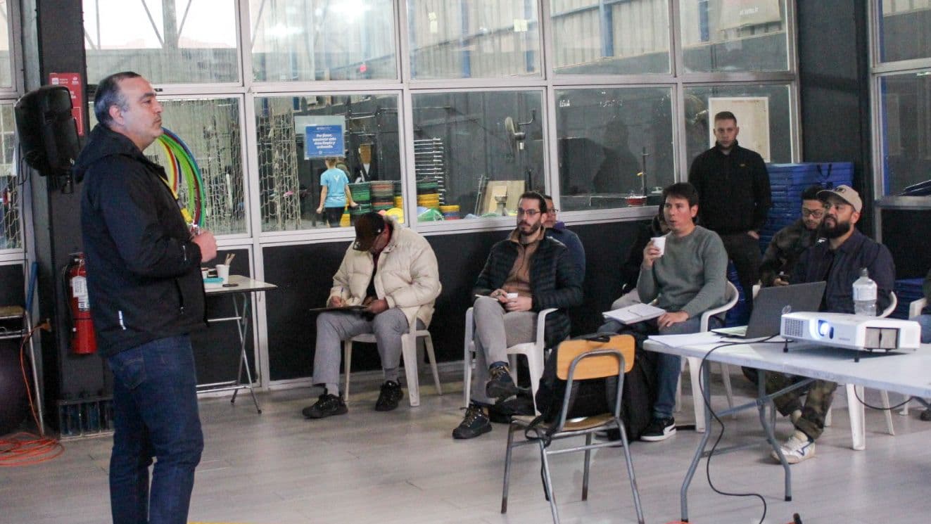 Capacitación para postular al “Fondo Corazón de Barrio”