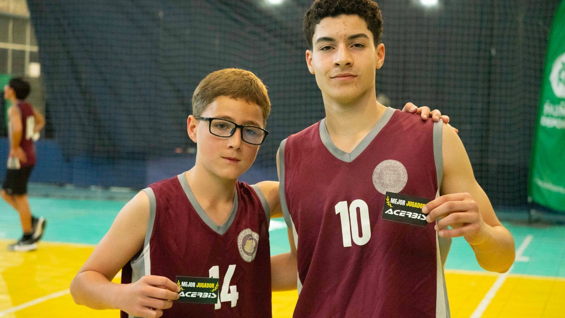 Liceo Augusto D’halmar y Colegio República de Siria avanzan en el Básquetbol Sub 14