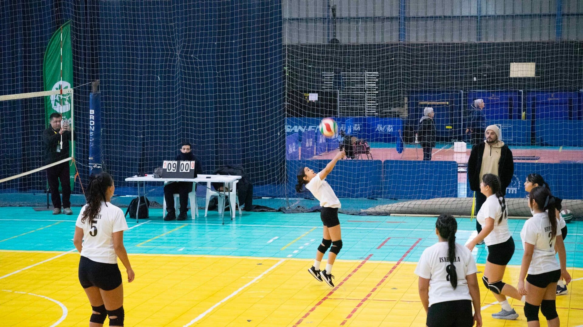 Manuel de Salas y República de Siria pasan a la provincial del Vóleibol Sub 14
