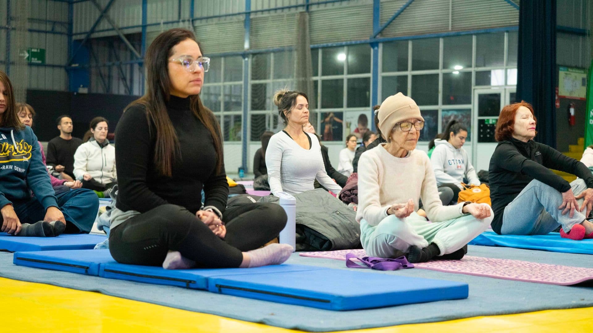 MasterClass de Yoga 2025 congregó a más de un centenar de personas