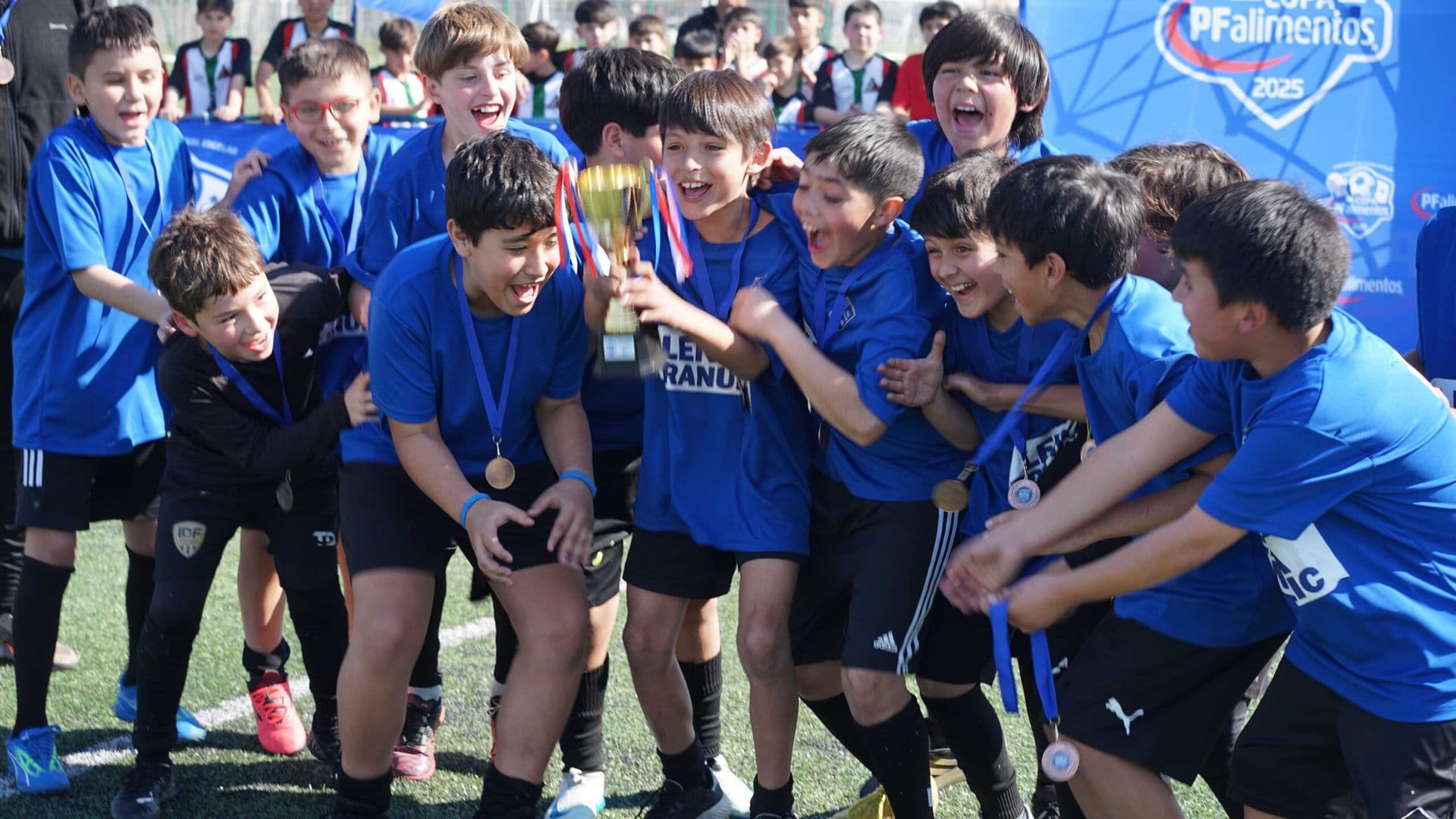 Colegio República de Siria se quedó con la Copa PF Alimentos