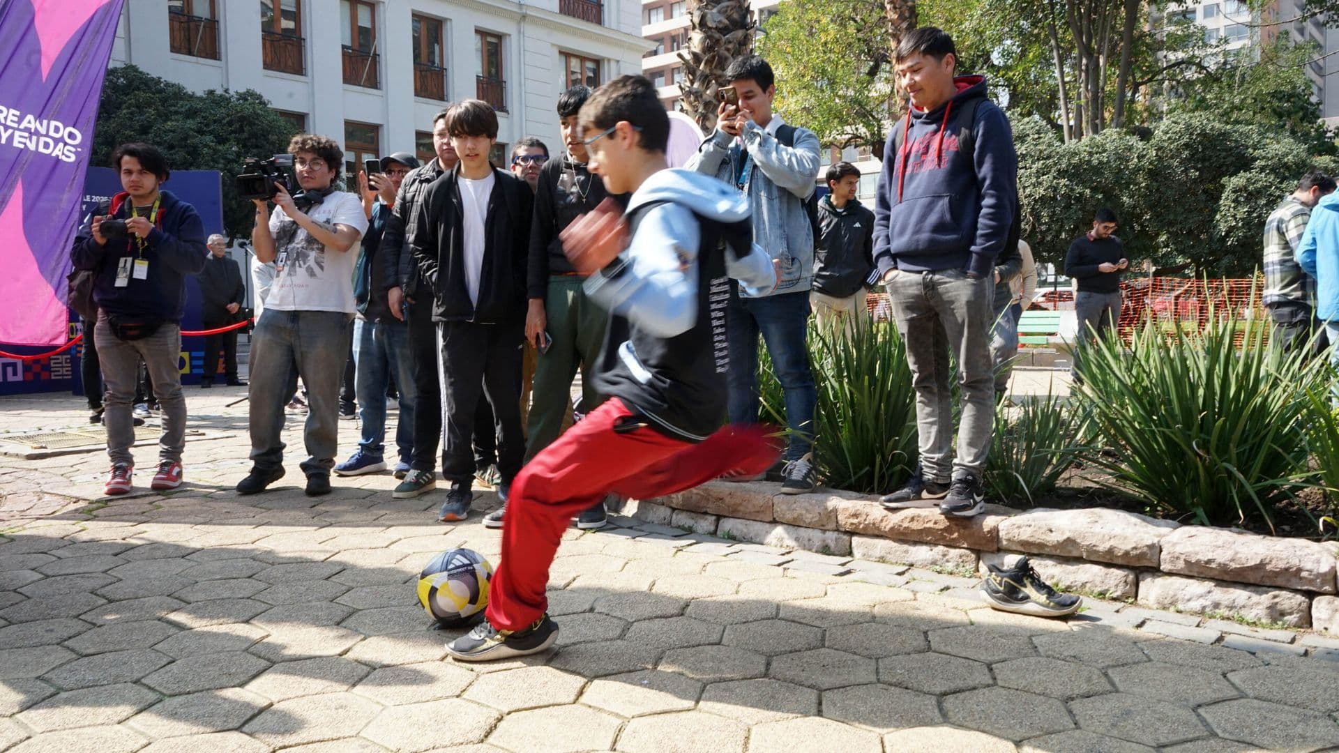 Trophy Tour de la Copa Mundial Sub 20 visitó Ñuñoa