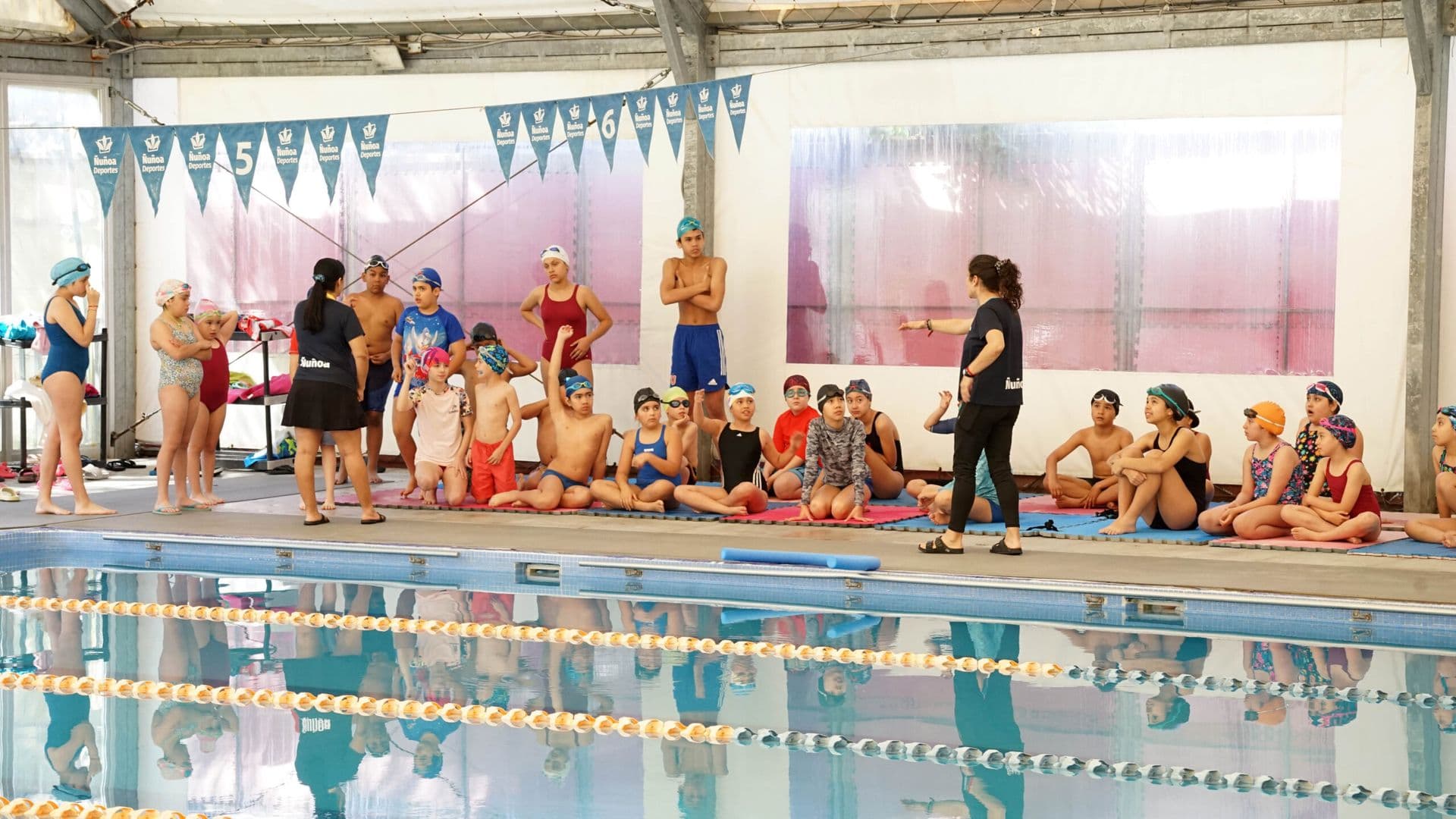 Exhibición de Talleres Formativos de Natación 2025