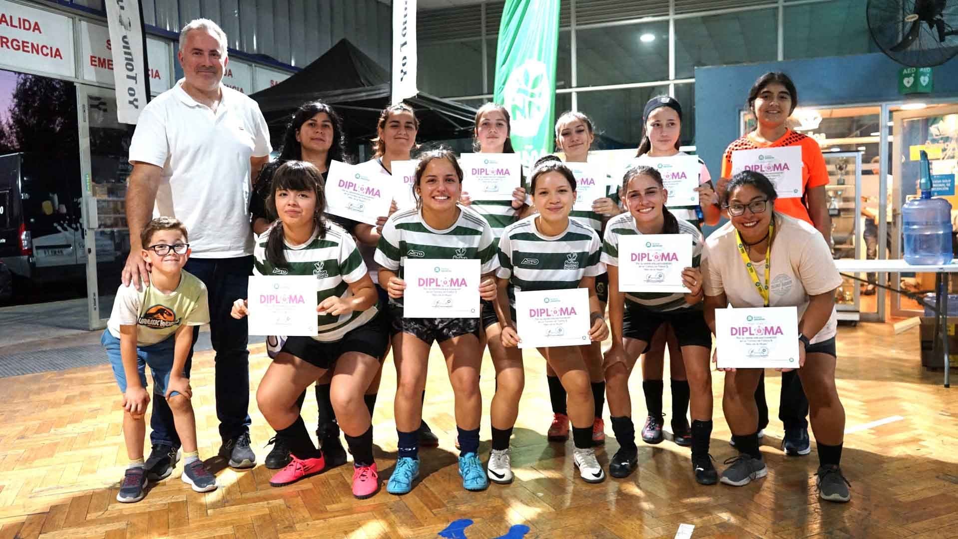 Torneo de Fútbol 5 reunió a las mejores exponentes del balompié de la comuna