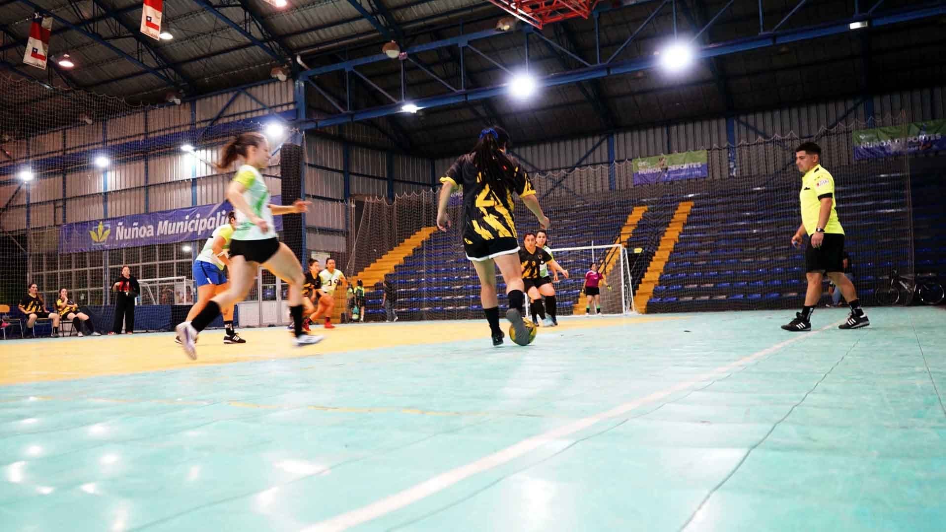 Torneo de Fútbol 5 reunió a las mejores exponentes del balompié de la comuna