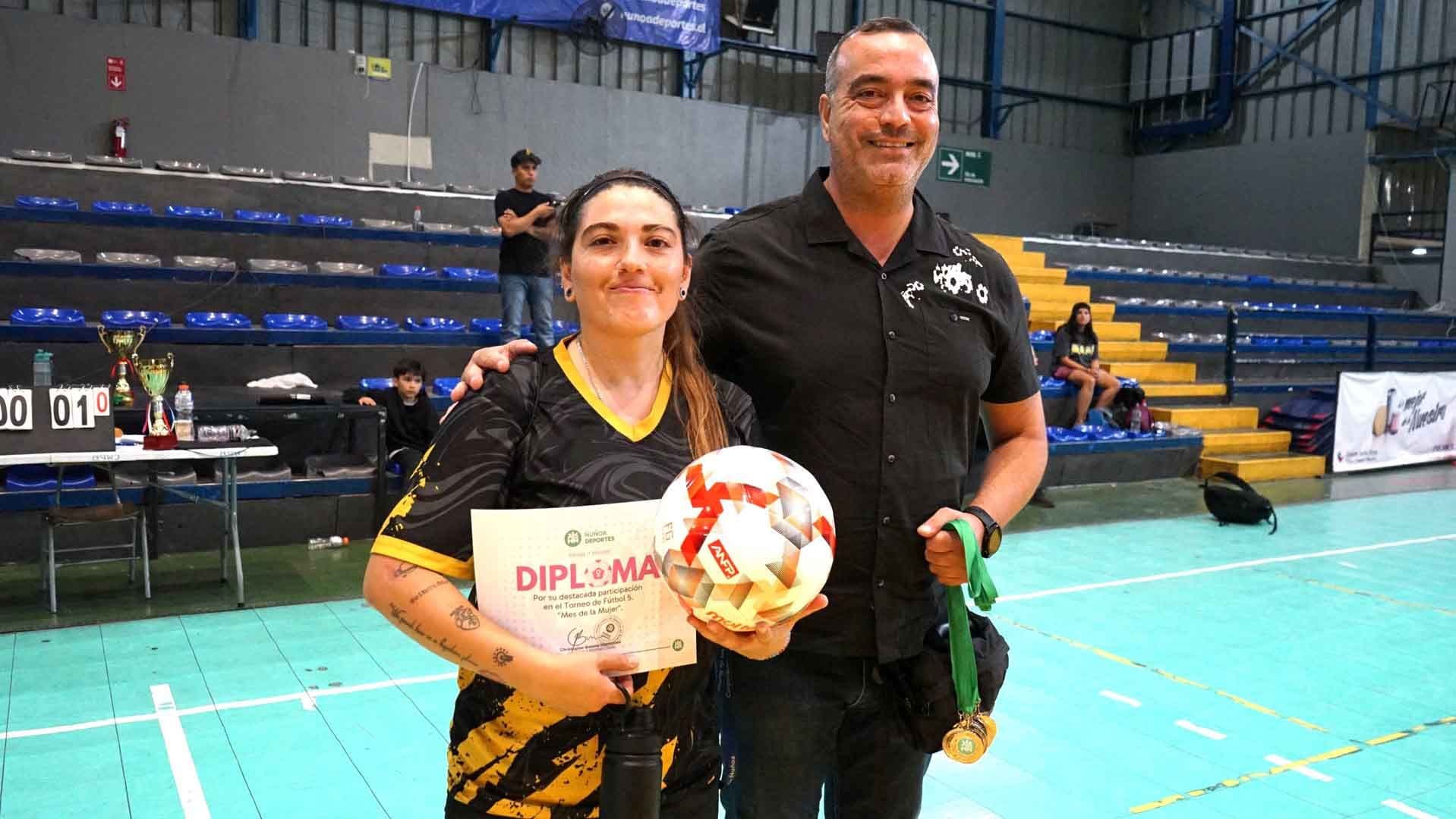 Torneo de Fútbol 5 reunió a las mejores exponentes del balompié de la comuna