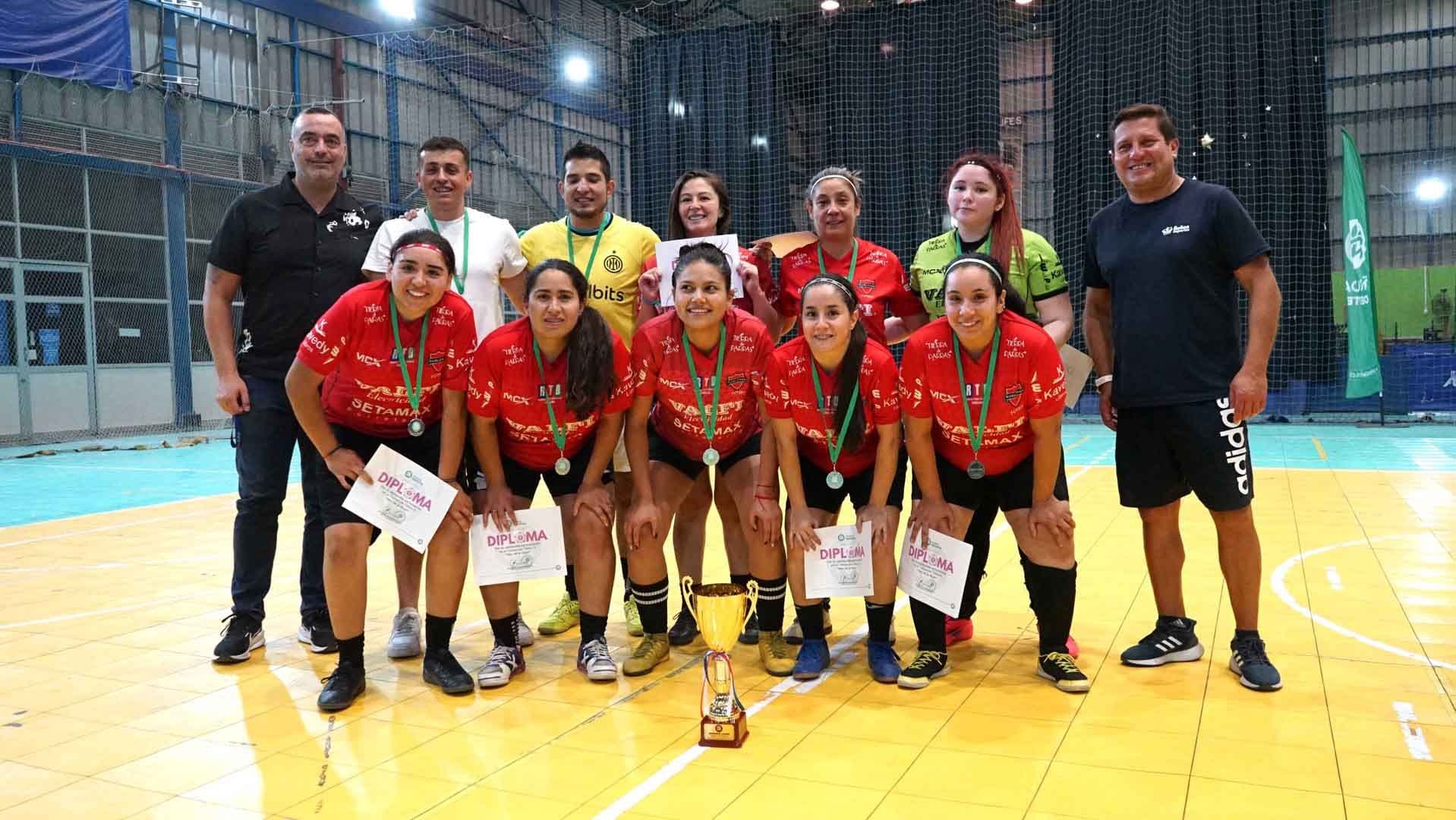 Torneo de Fútbol 5 reunió a las mejores exponentes del balompié de la comuna