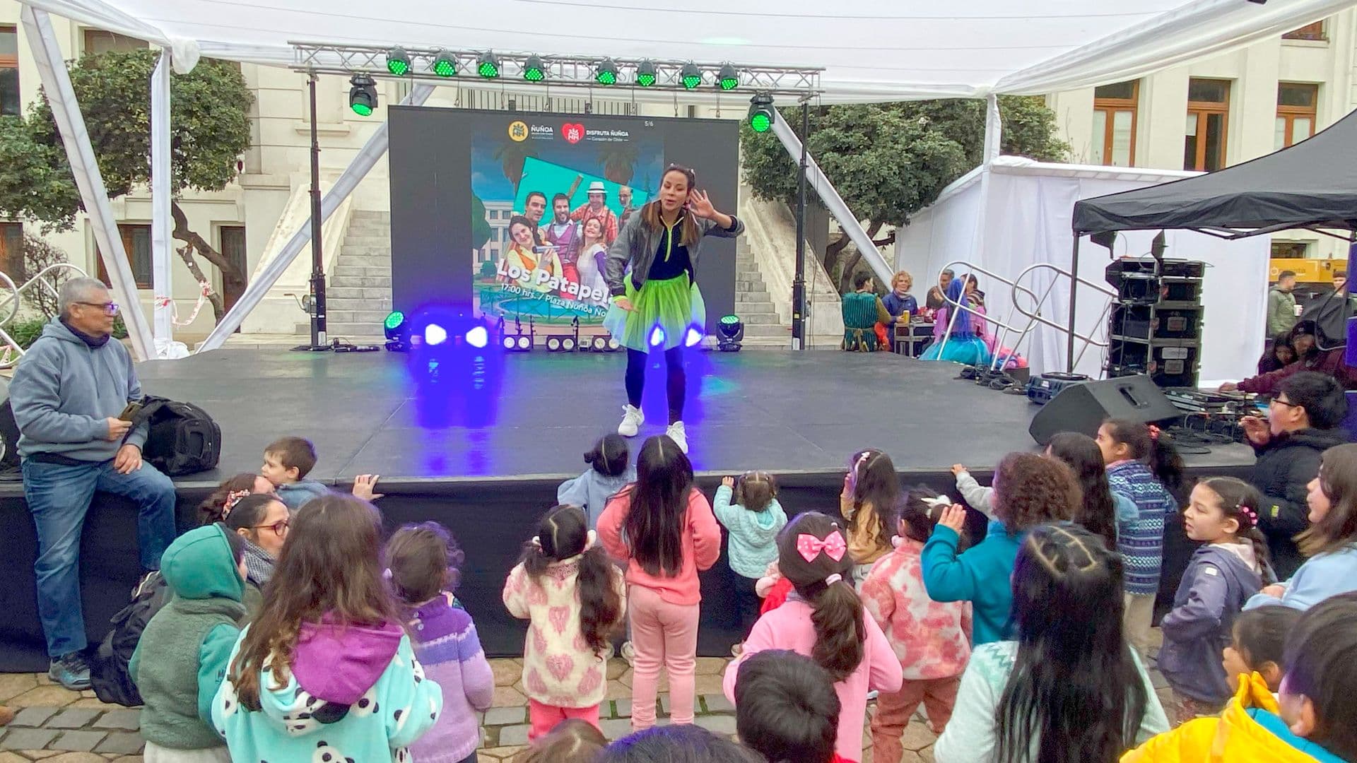 Ñuñoa Deportes colaboró con una Zumba Kids en el Día de la Niñez