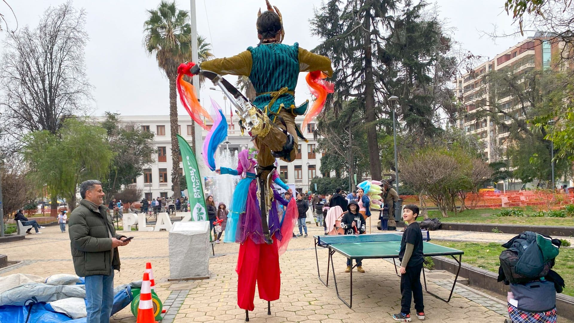 Ñuñoa Deportes colaboró con una Zumba Kids en el Día de la Niñez