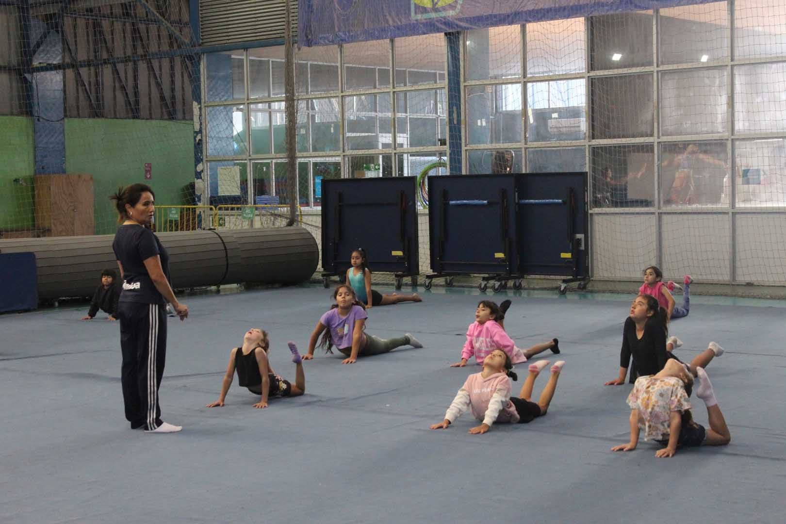 Jornada Deportiva Mujeres de Ñuñoa reunió a cerca de 500 ñuñoínas