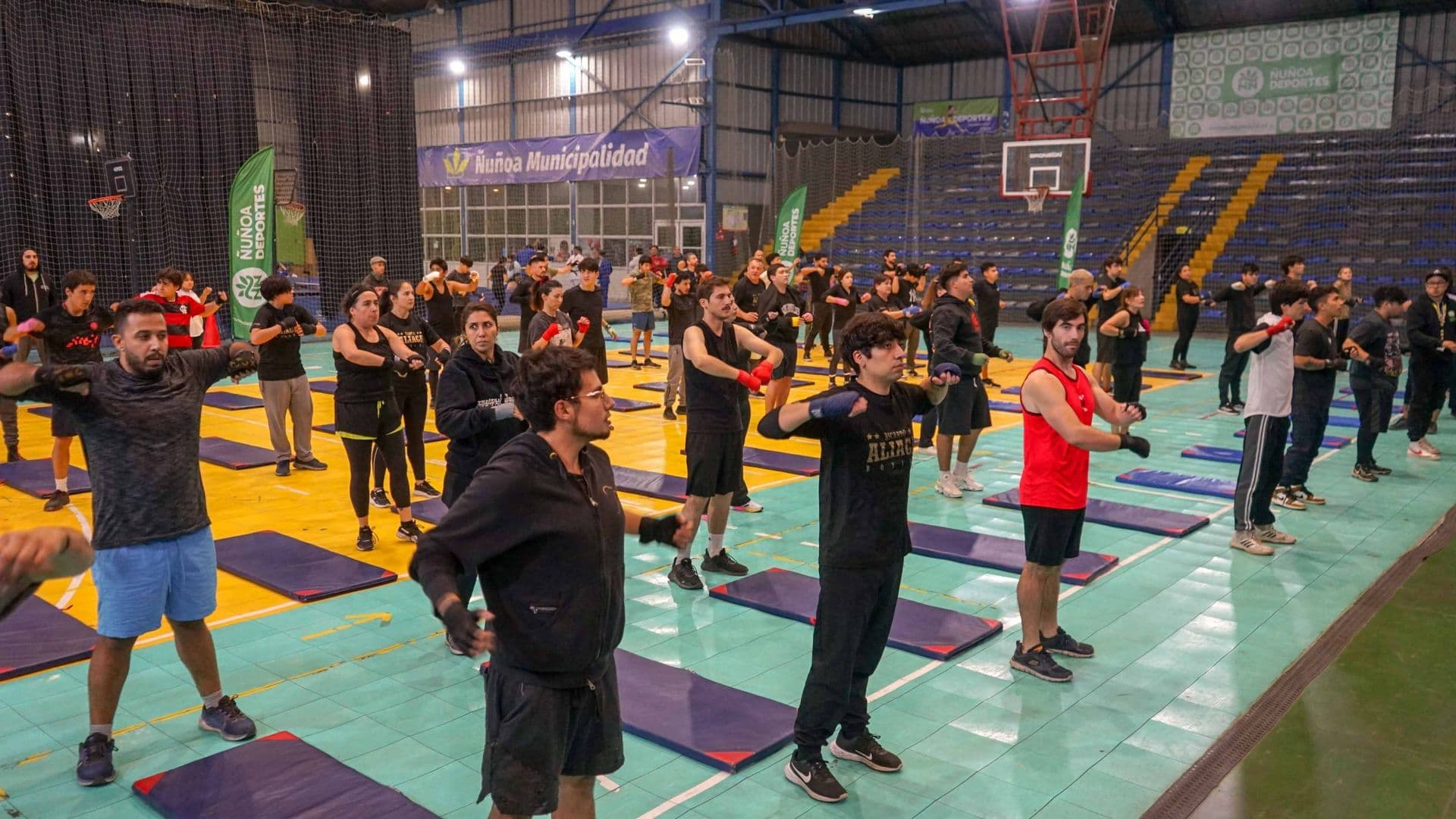 El boxeo se tomó el Polideportivo