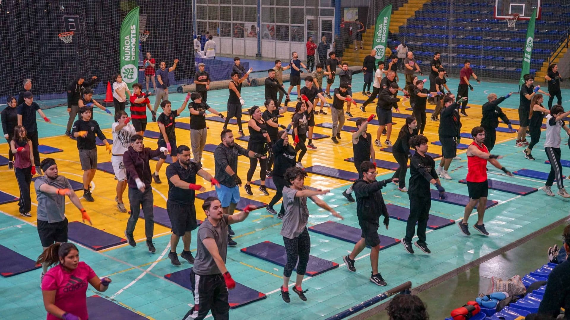 El boxeo se tomó el Polideportivo