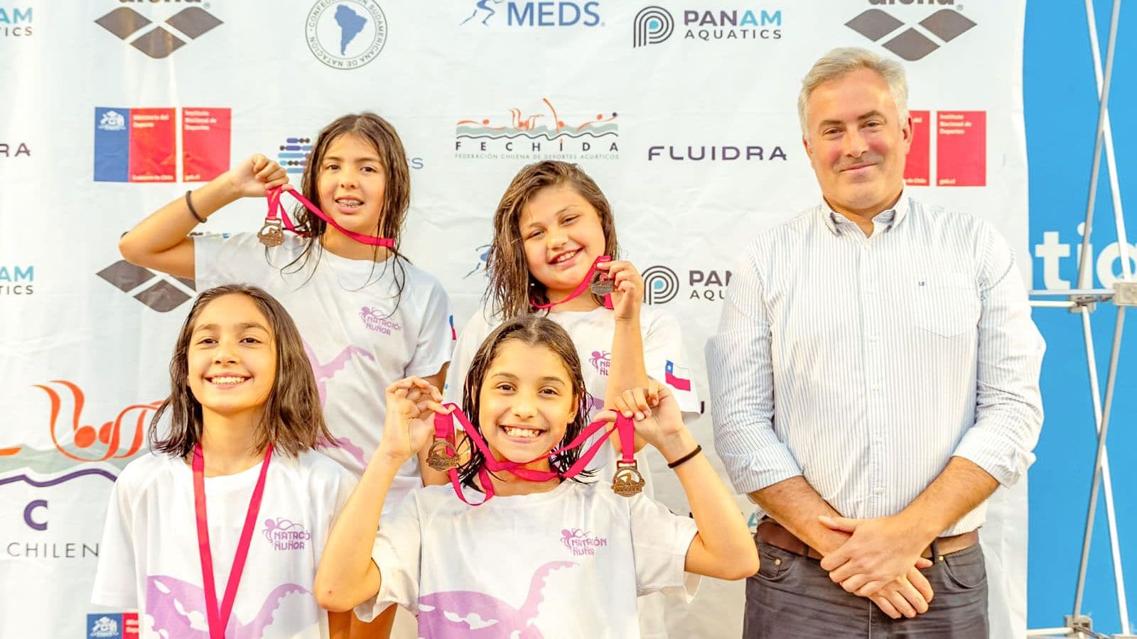Natación Ñuñoa cosechó medallas en el Campeonato Nacional Infantil de Verano 2025