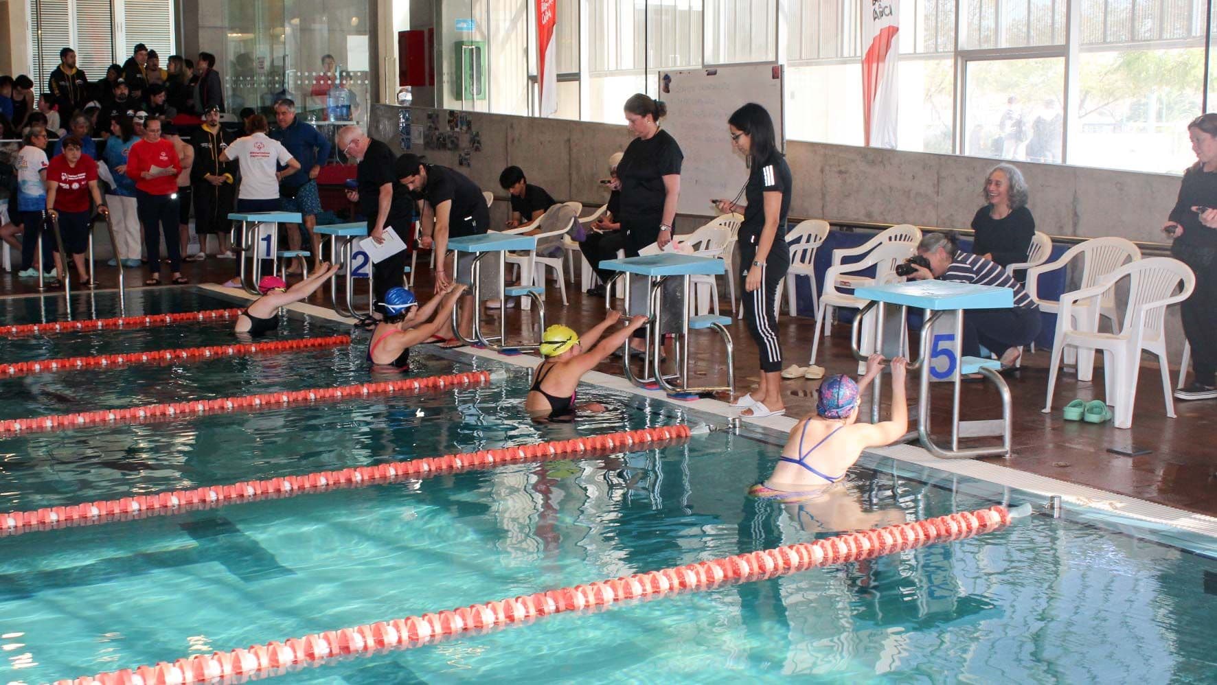 Torneo de Natación Neurodivergentes tuvo a más de 100 competidores