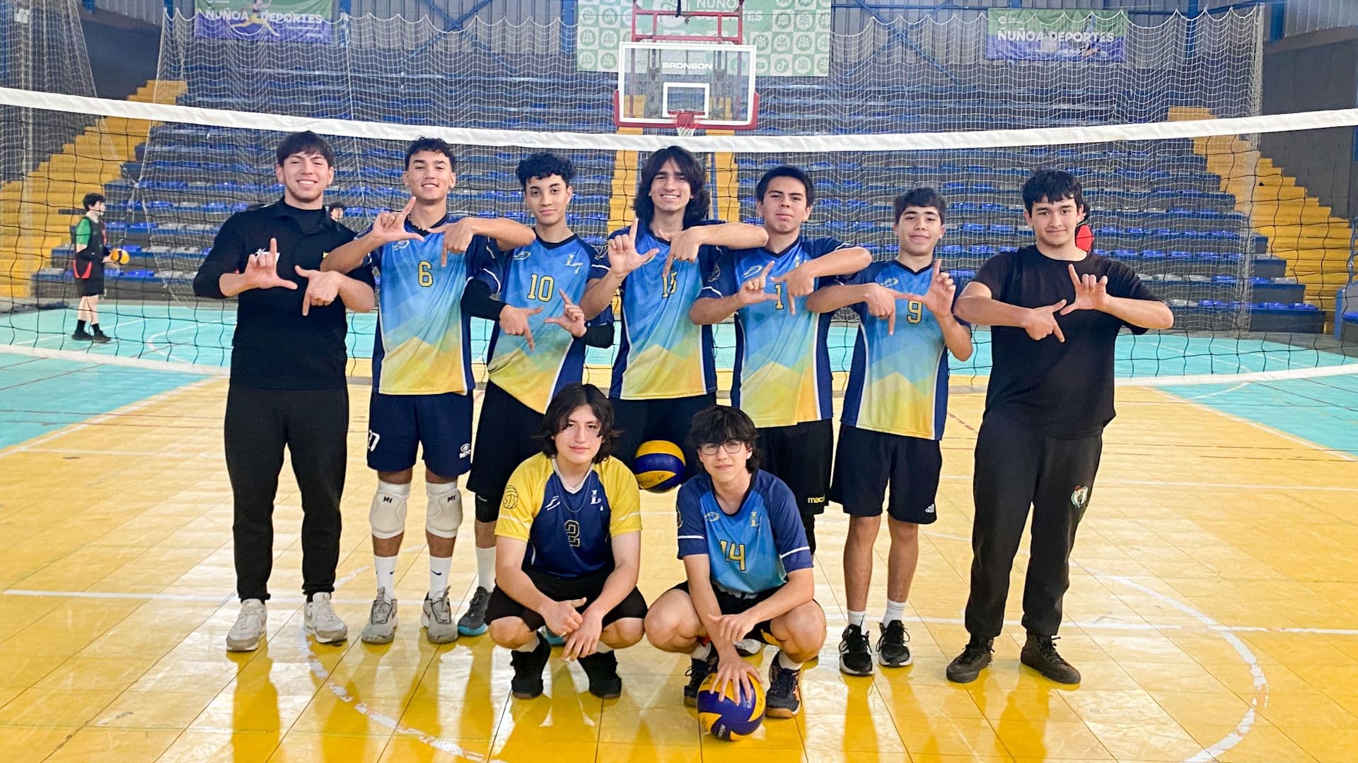 Vóleibol Juvenil ya tiene sus representantes de Ñuñoa