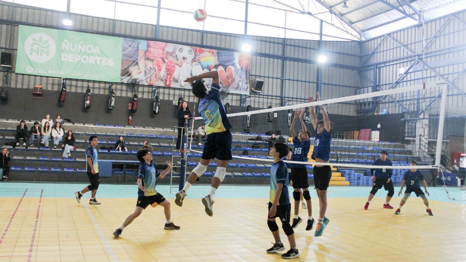 Vóleibol Juvenil ya tiene sus representantes de Ñuñoa