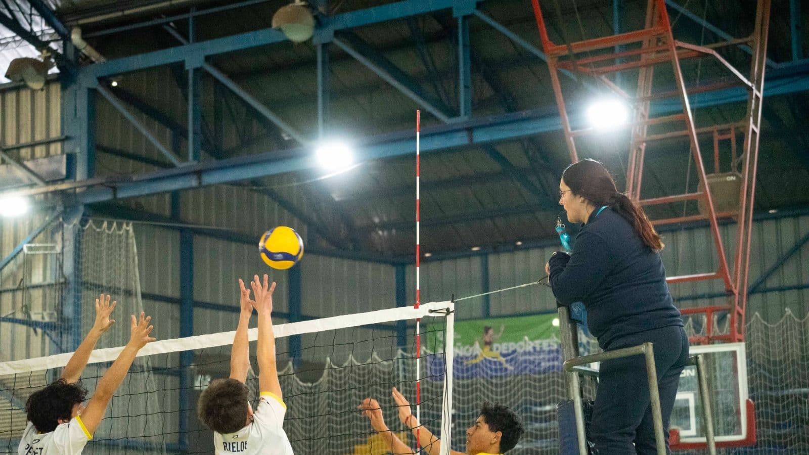 Vóleibol Juvenil ya tiene sus representantes de Ñuñoa
