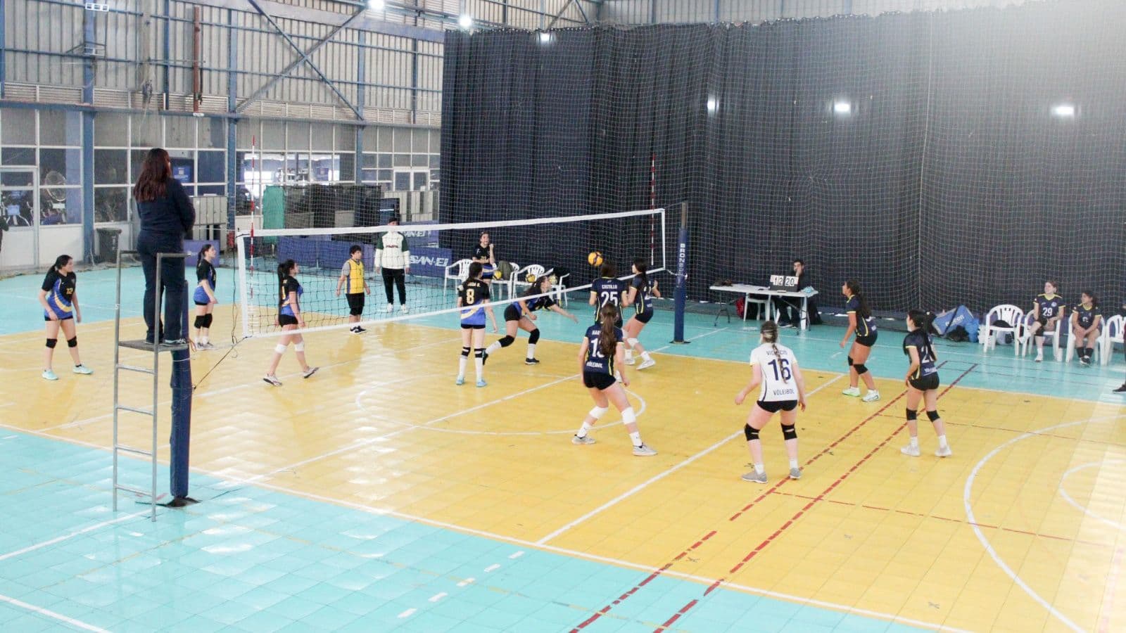 Vóleibol Juvenil ya tiene sus representantes de Ñuñoa