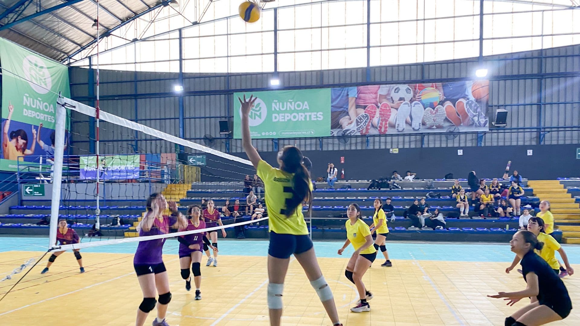 Vóleibol Juvenil ya tiene sus representantes de Ñuñoa