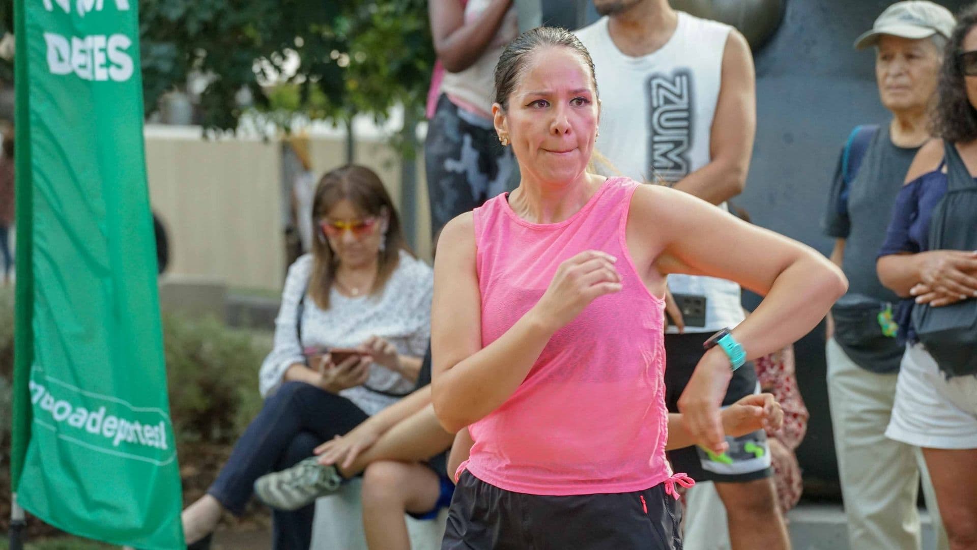 El baile se apoderó de la Plaza Ñuñoa